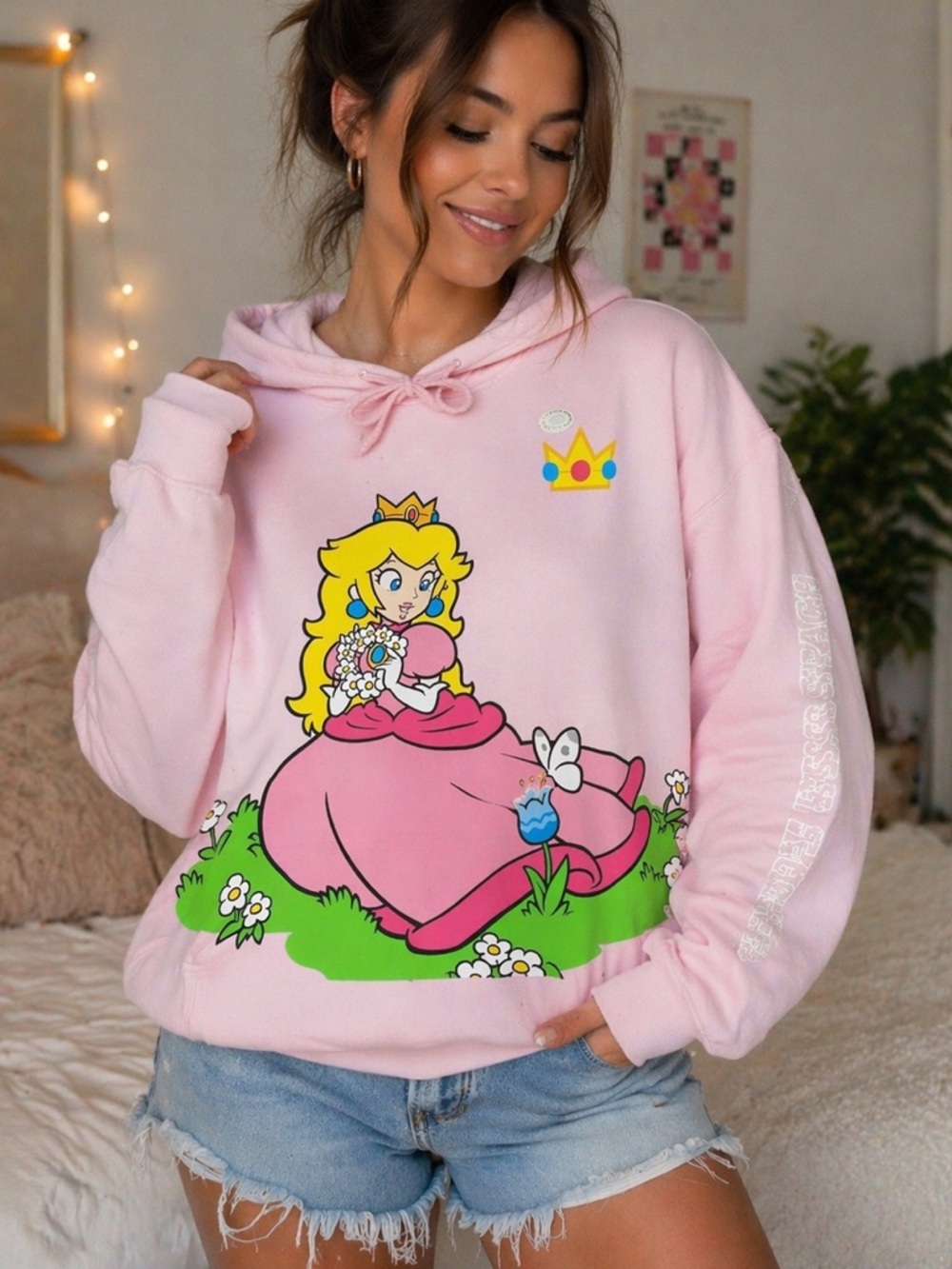 Nintendo Super Mario Princess Peach Hoodie Pink Graphic Sweatshirt Womens medium